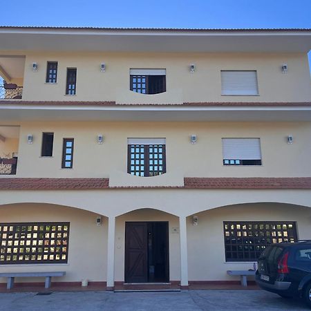 Hotel Pensao Repouso Do Peregrino Paredes de Coura Exterior foto